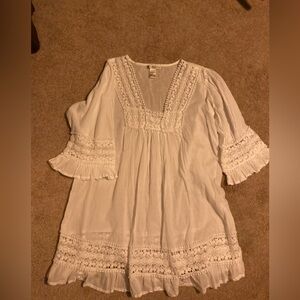 Very cute swimsuit cover up, lightweight lovely lace cotton size L